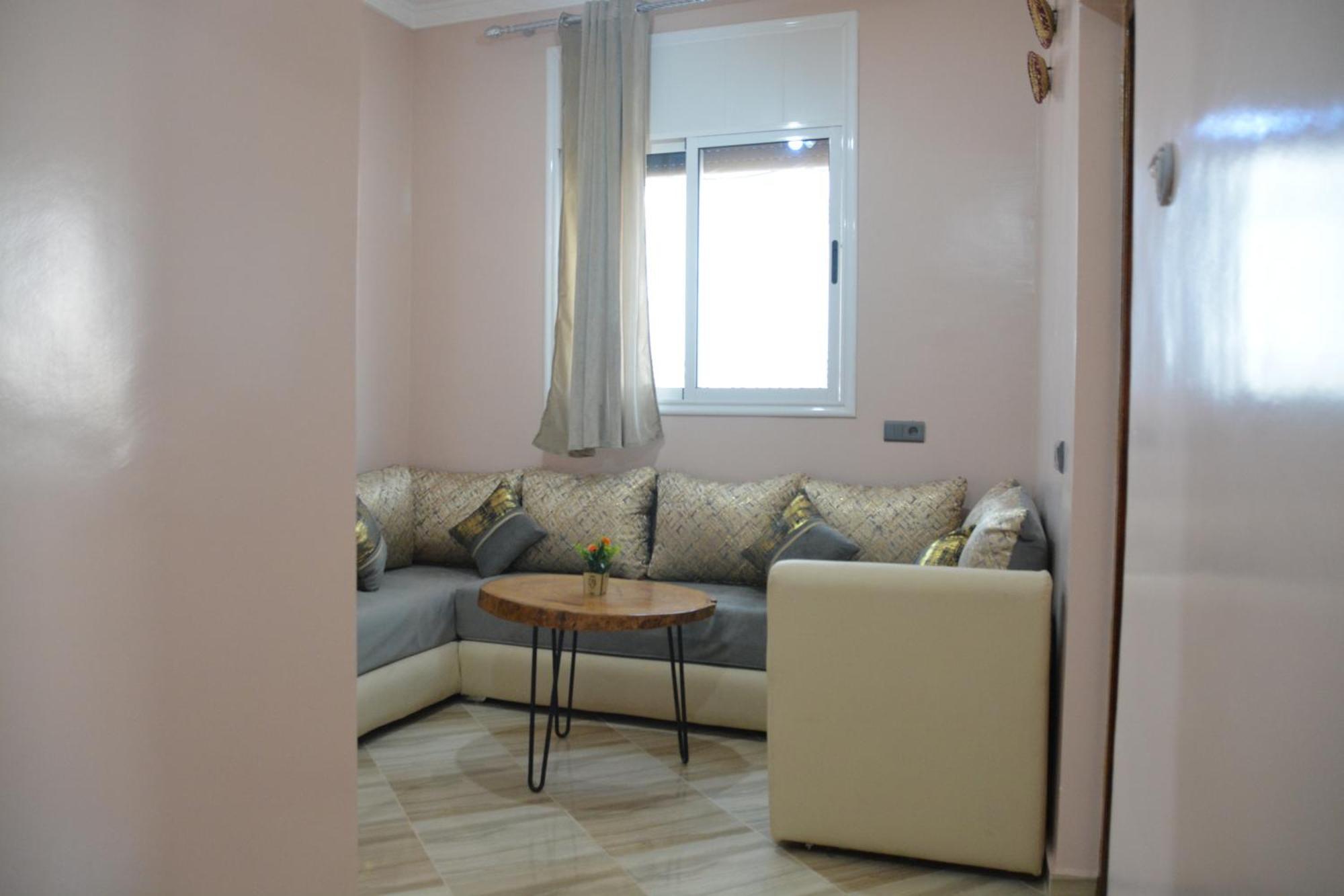 דירות טגזוט Azour House מראה חיצוני תמונה